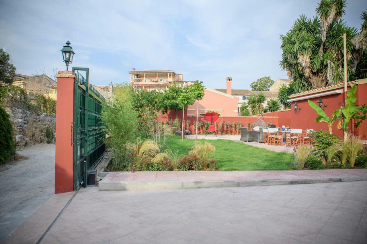 Nitsa Villa *