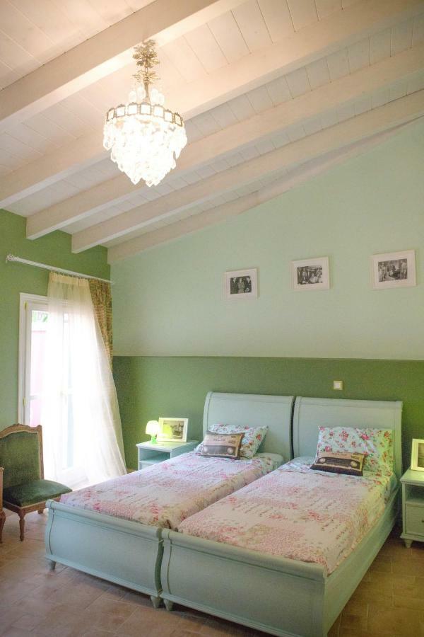 Nitsa Villa