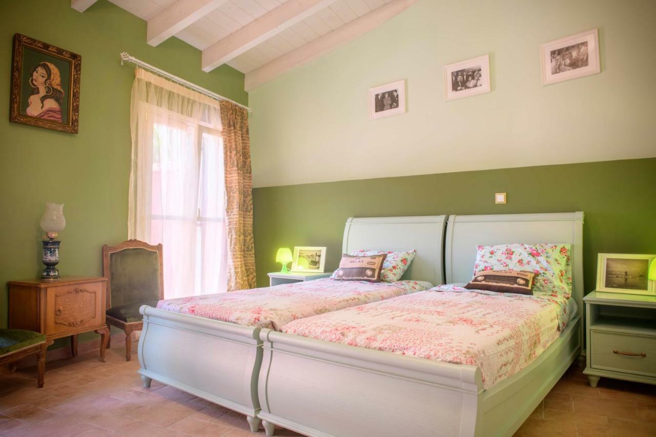 Villa Nitsa *