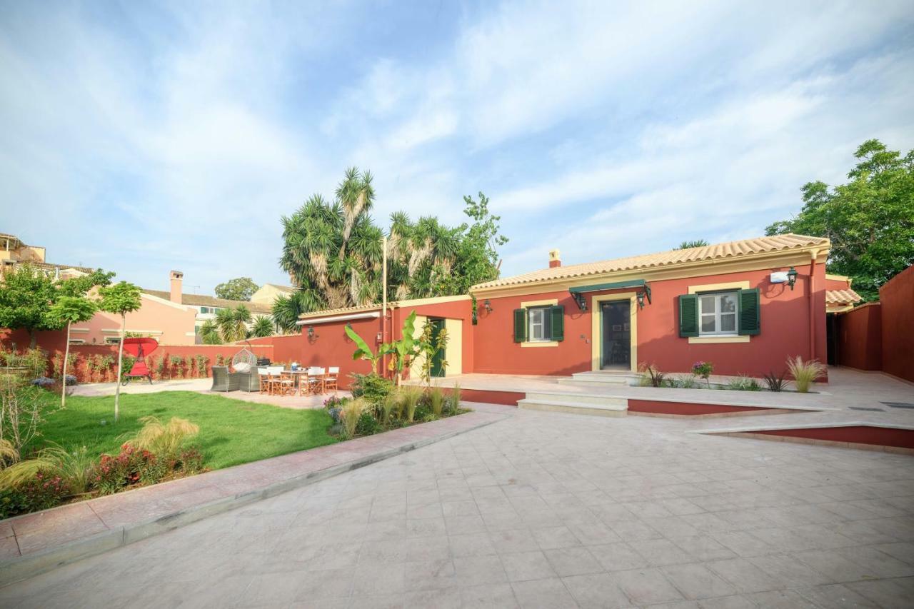 Nitsa Villa *